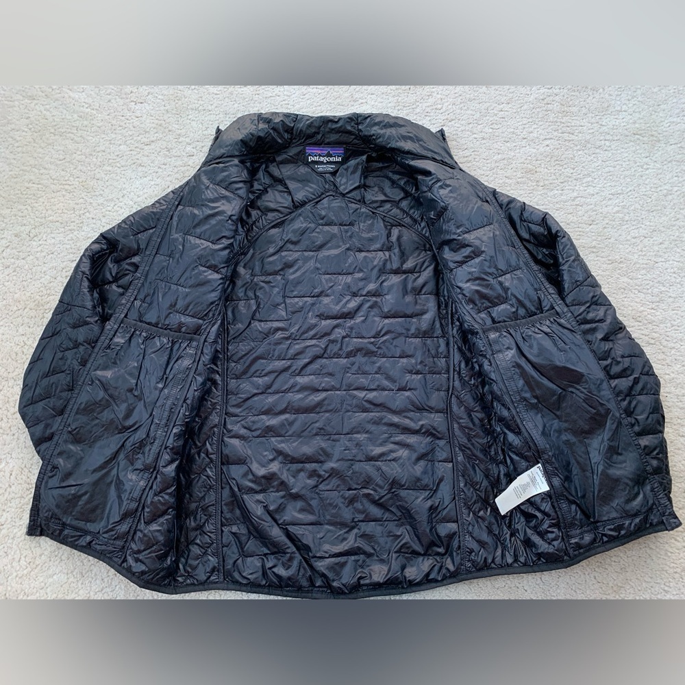 Patagonia Women’s Size Small Black Nano Puff Lightweight Insulated Jacket - Picture 8 of 13